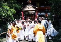 和歌祭（東照宮祭礼）の神輿