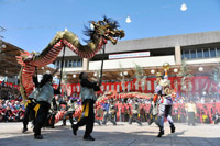 長崎くんちの「傘鉾・龍踊」