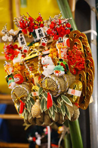 11月の風物詩「酉の市」の熊手